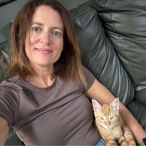 Meet your Posher, Lori